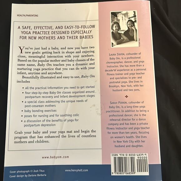 Baby Om | Laura Staton Sarah Perron - Picture 2 of 2
